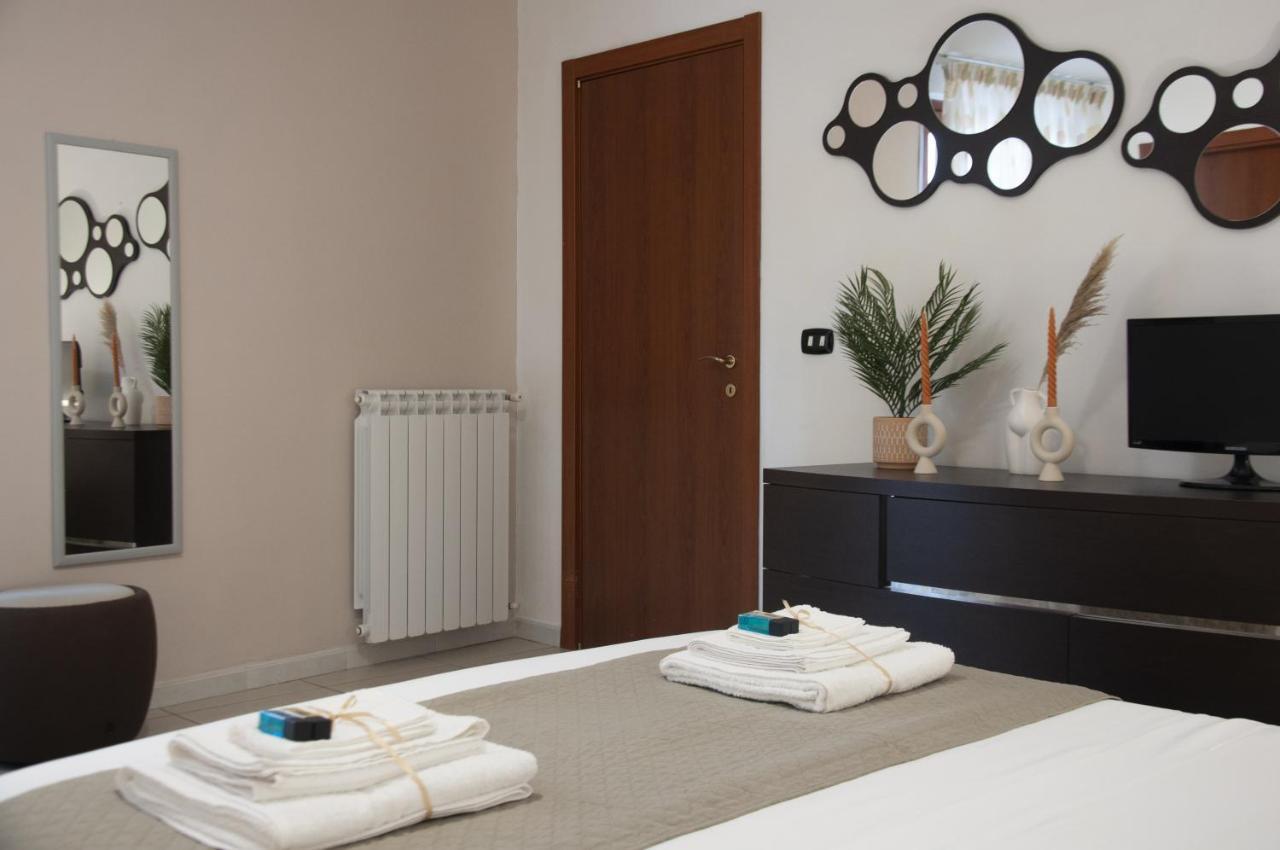 Le Muse Apartment Caserta Luaran gambar