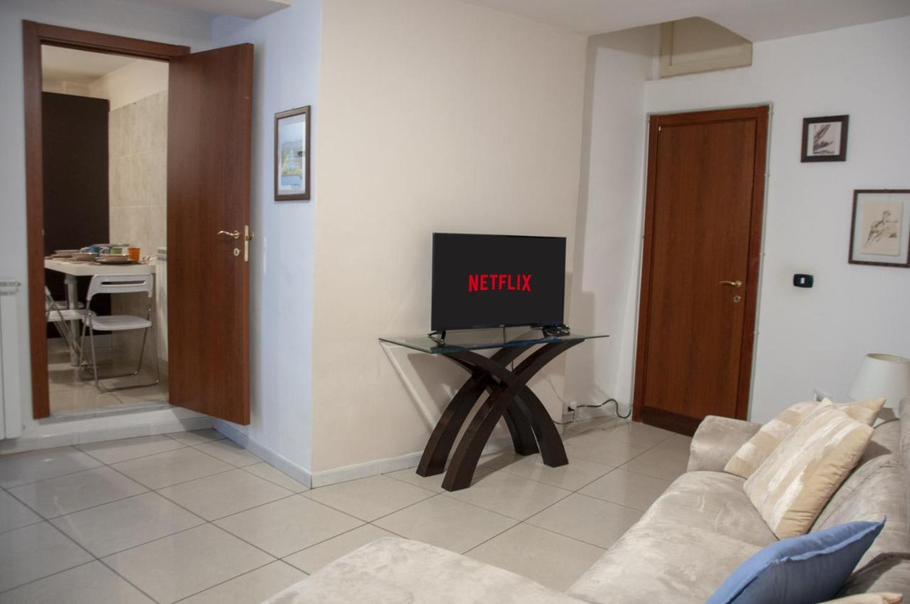 Le Muse Apartment Caserta Luaran gambar