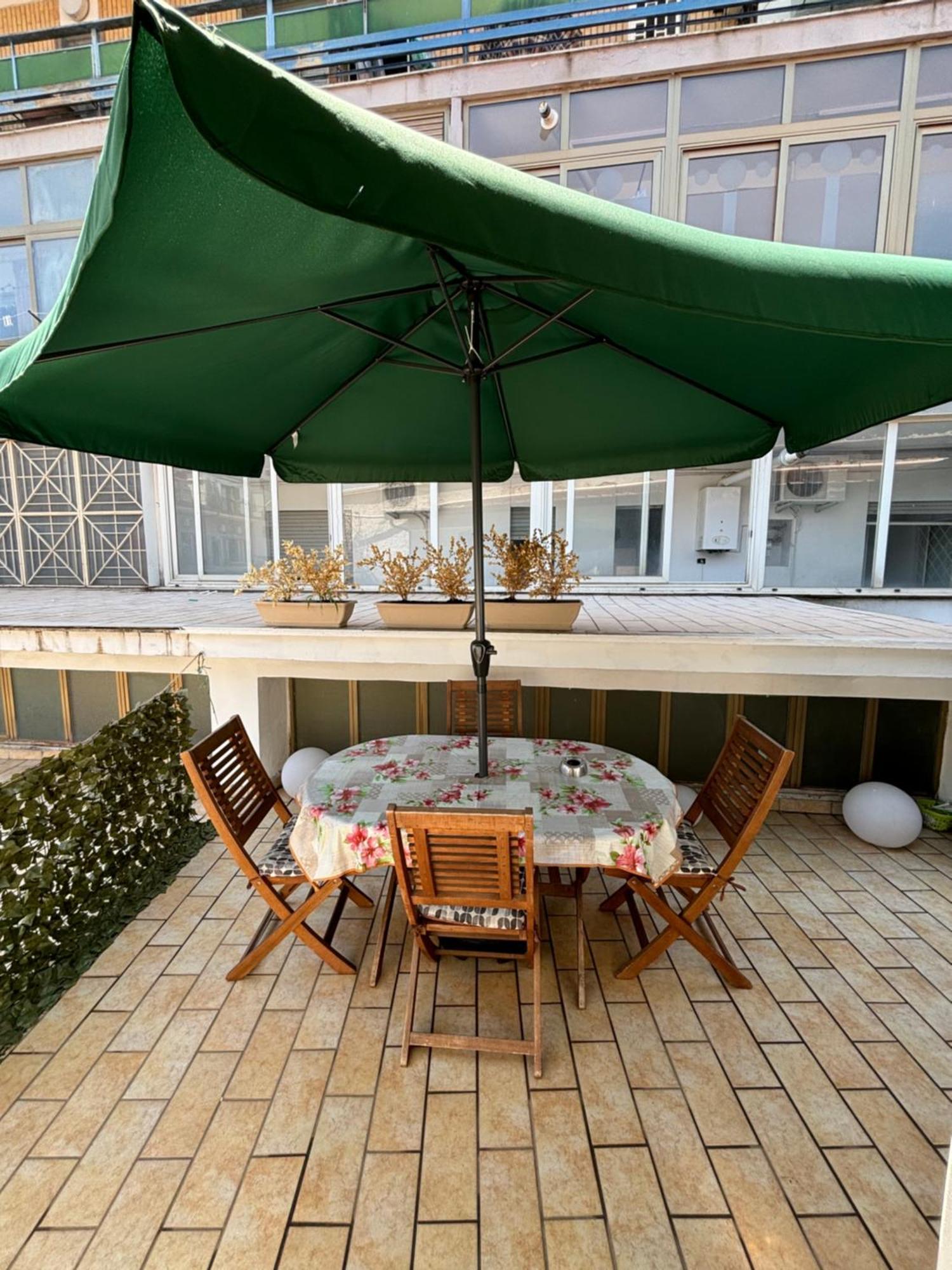 Le Muse Apartment Caserta Luaran gambar