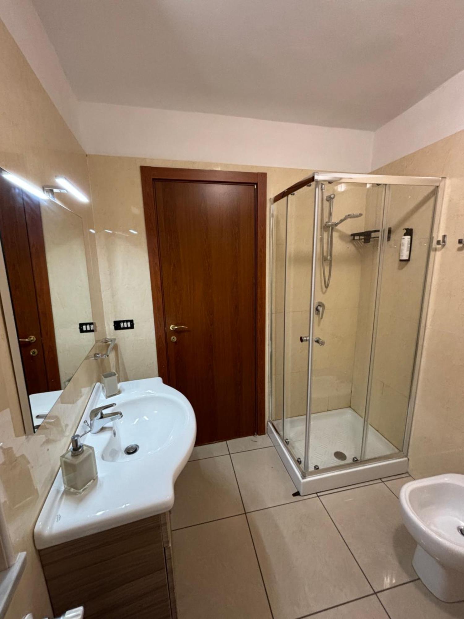 Le Muse Apartment Caserta Luaran gambar